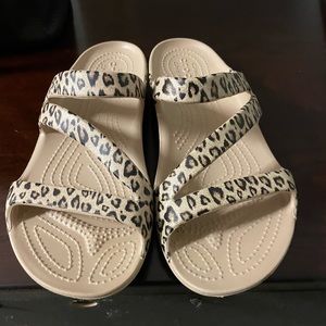 Confortable crocks